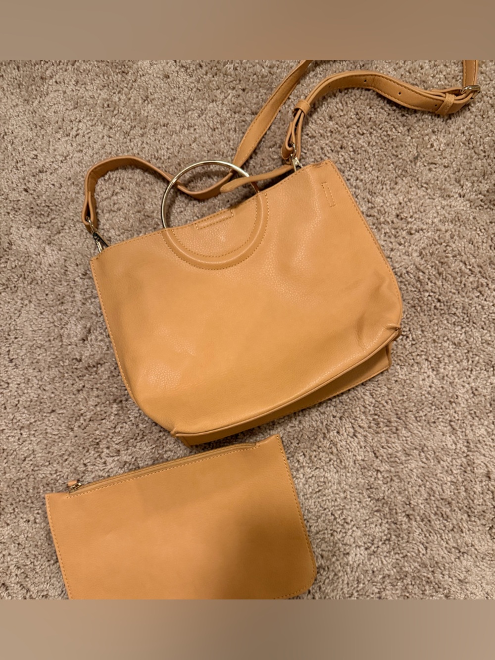 Small crossbody faux leather handbag